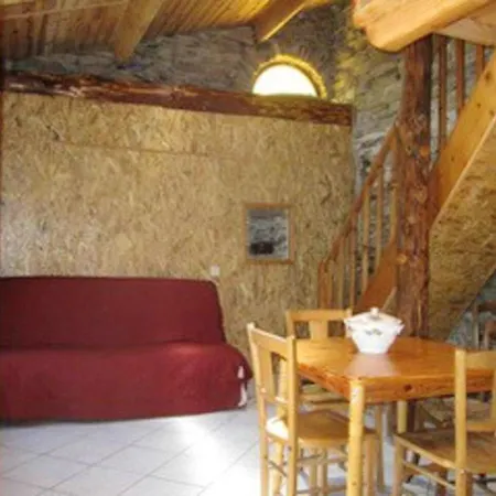Maison D'Une Chambre Avec Terrasse A Bellegarde Marsal Feriehus