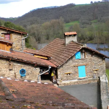 Feriehus Maison D'Une Chambre Avec Terrasse A Bellegarde Marsal *