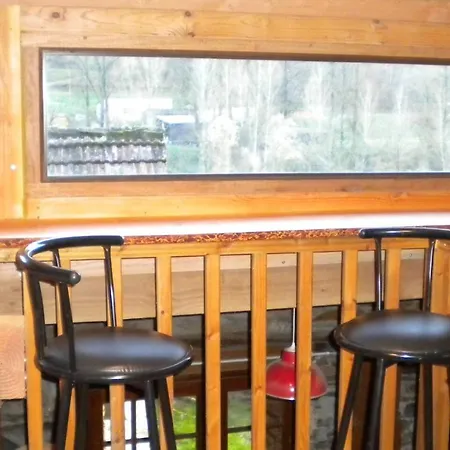 Feriehus Maison D'Une Chambre Avec Terrasse A Bellegarde Marsal *